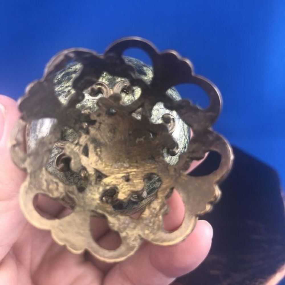 Green Marvel Egg With Brass Angel On Top - Picture 8 of 10
